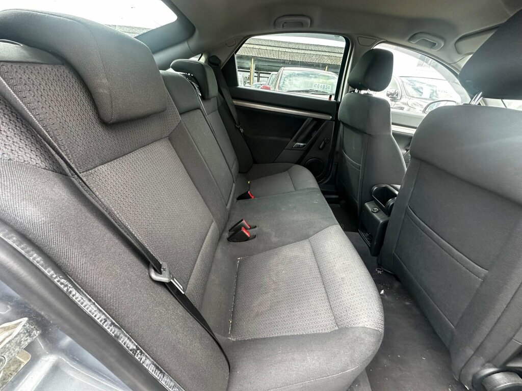 Vauxhall Vectra Hatchback Silver #28