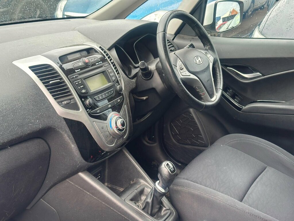 Hyundai Ix20 Active Grey #16