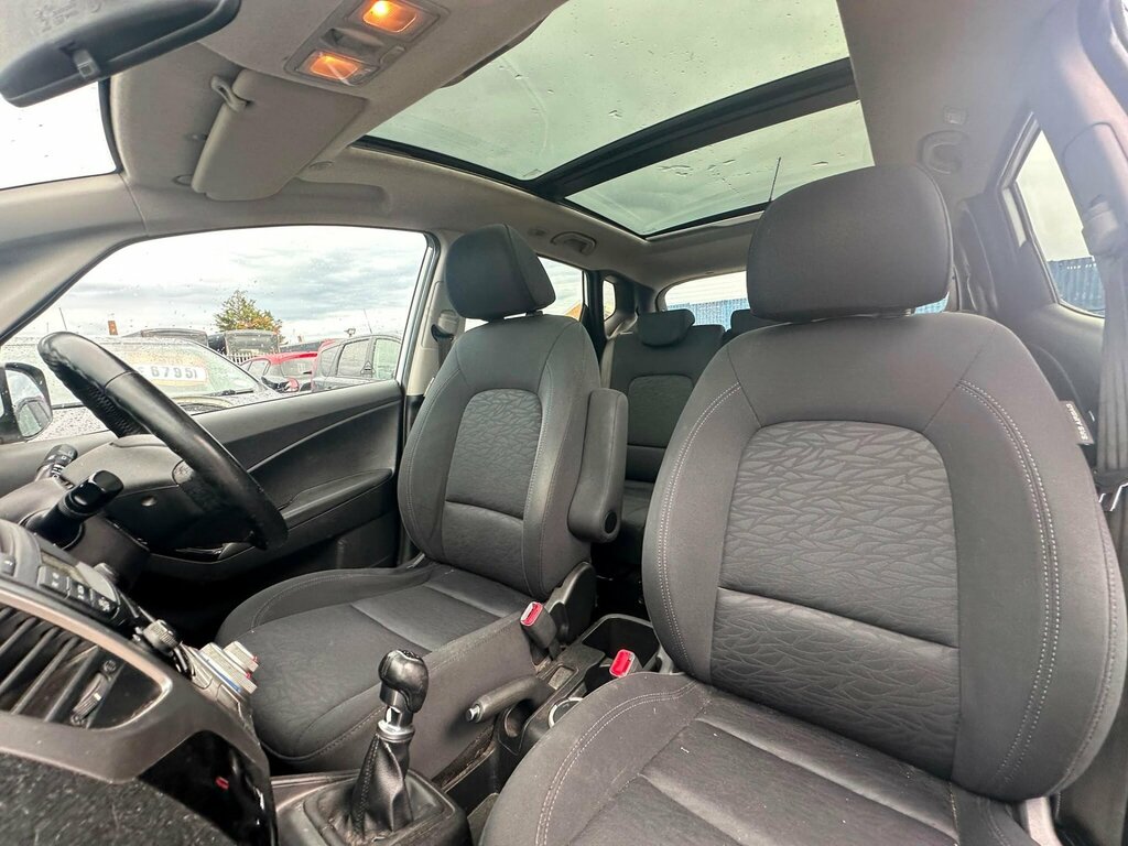 Hyundai Ix20 Active Grey #17