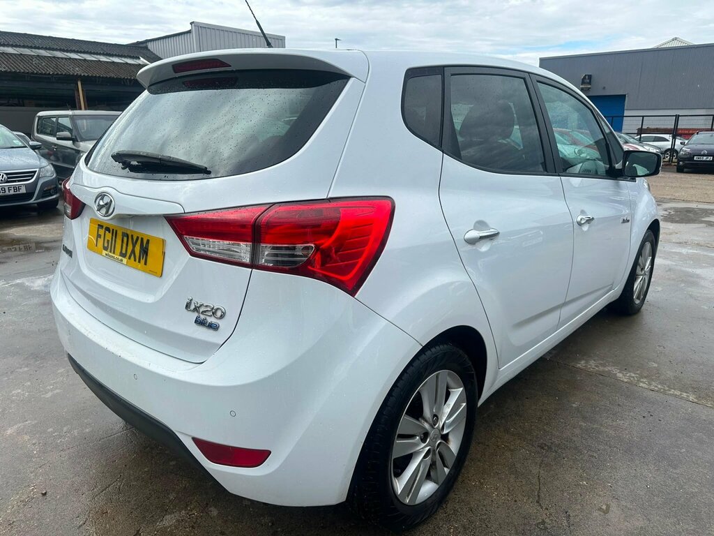 Hyundai Ix20 Active Grey #7