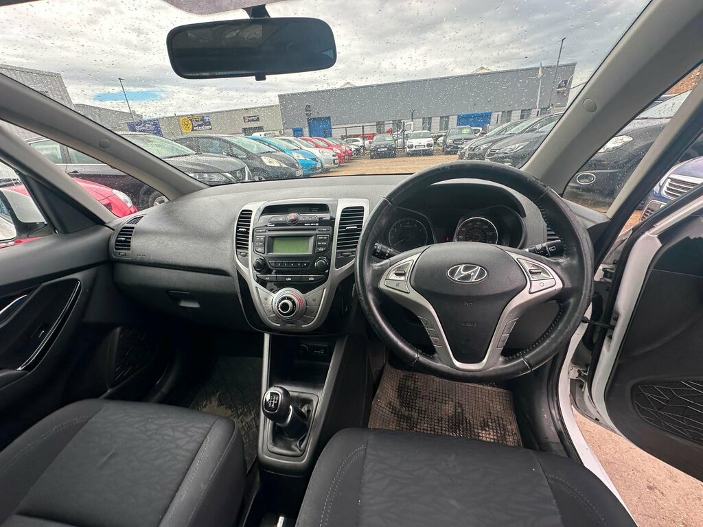 Hyundai Ix20 Active Grey #14