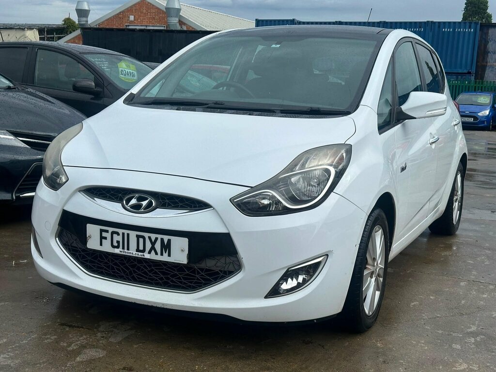 Hyundai Ix20 1.4 Style Euro 5 Ss White #2