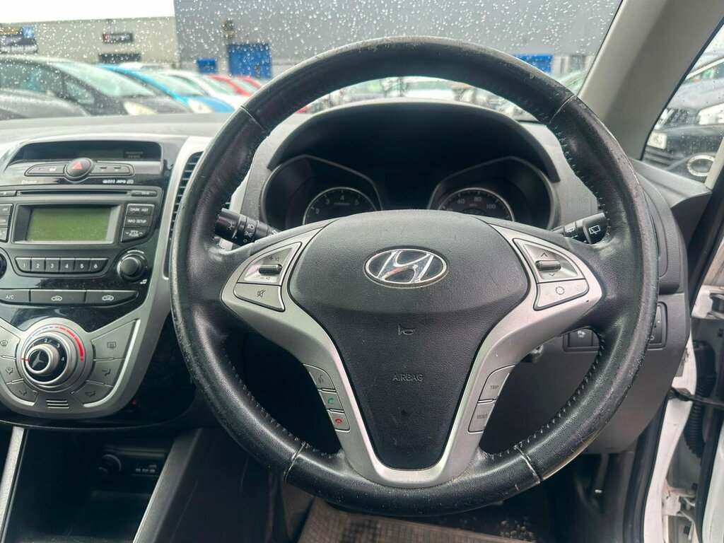 Hyundai Ix20 Active Grey #12