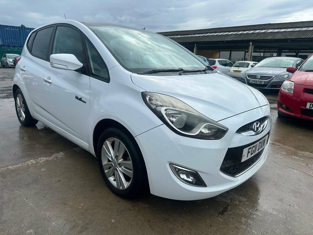 Hyundai Ix20 1.4 Style Euro 5 Ss White #3