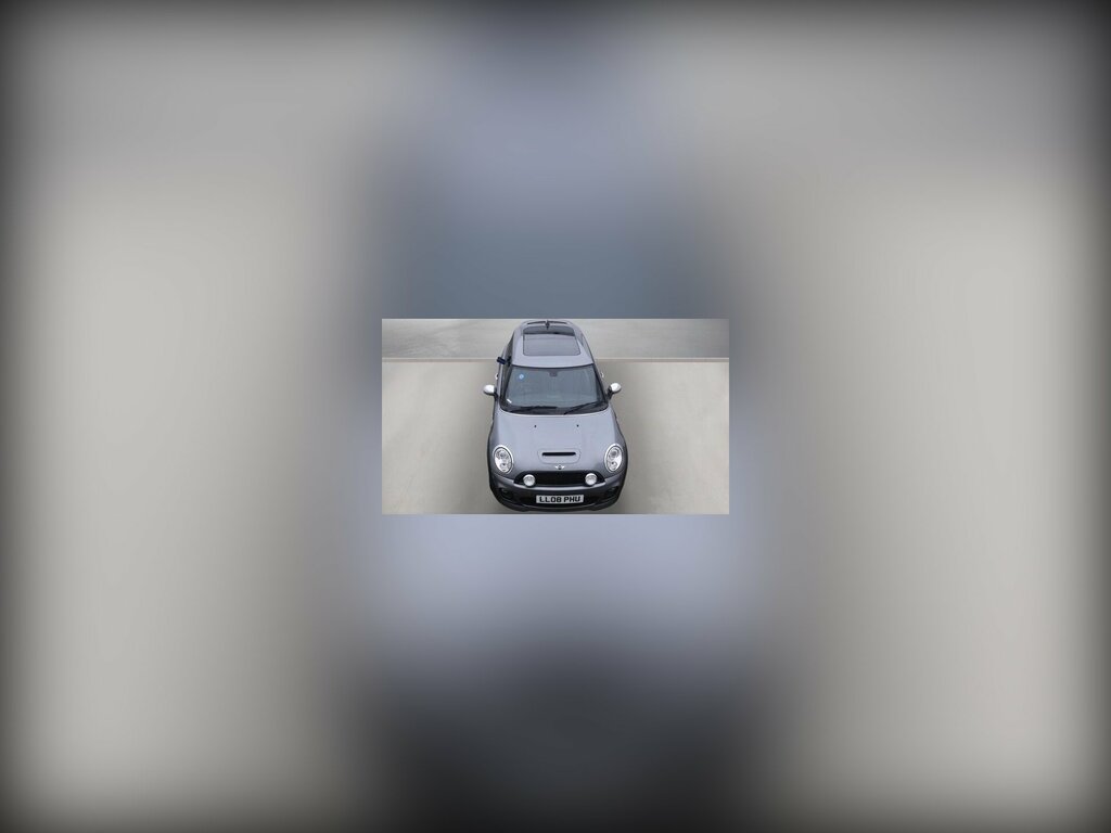 Mini Hatch 1.6 Cooper D Silver #1