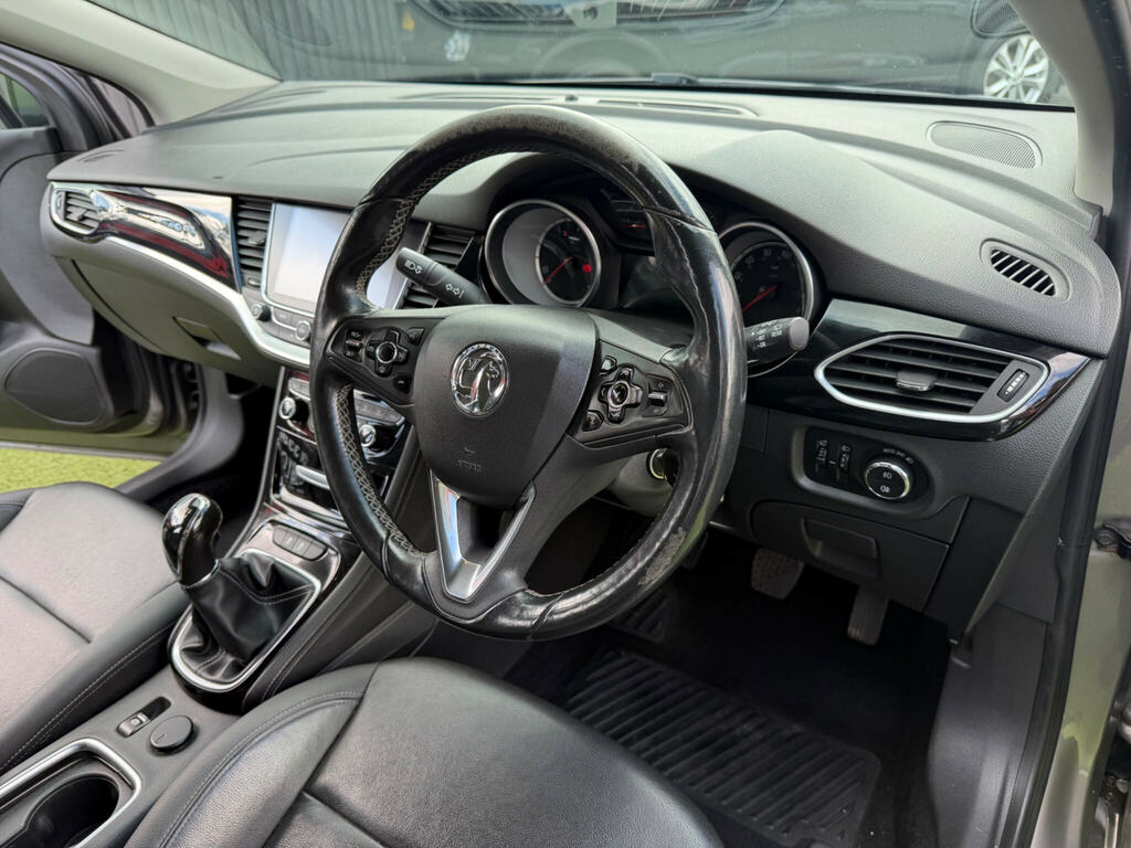 Vauxhall Astra 1.6 Cdti Blueinjection Elite Nav Hatchback Die KY17EUK Grey #3