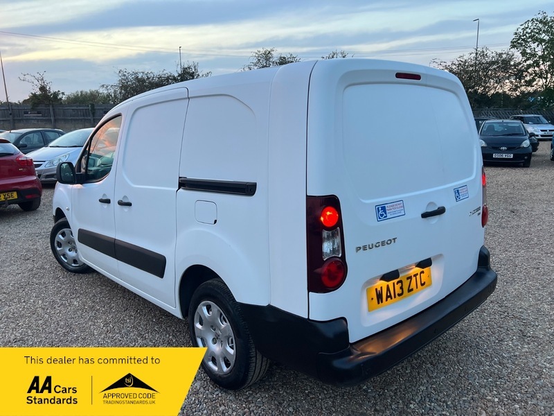 Peugeot E-Partner E-hdi Se L2 750 White #5