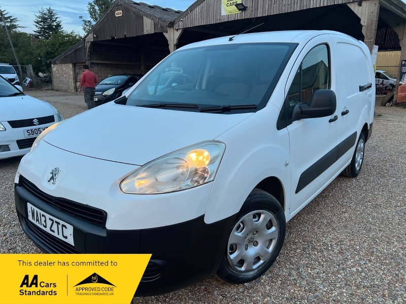 Peugeot E-Partner E-hdi Se L2 750 White #2