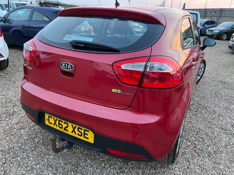 Kia RIO Crdi 1 Air Ecodynamics Red #3