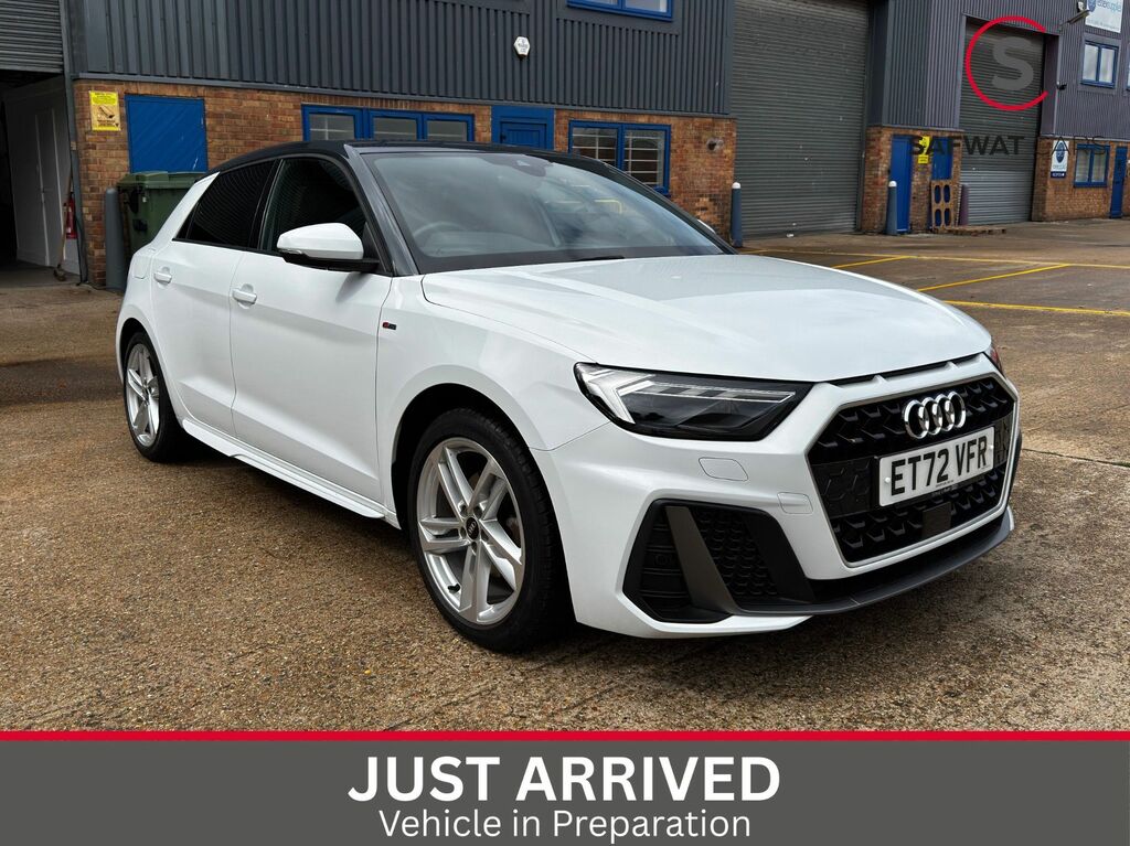 Audi A1 2023 1.0 Tfsi 30 S Line Sportback S Tro White