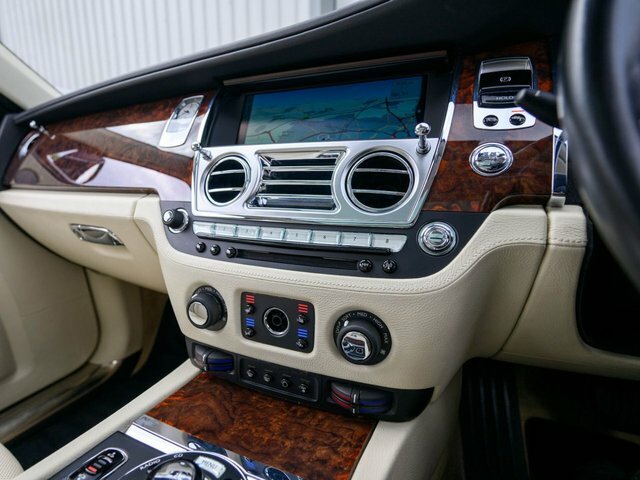 Rolls-Royce Ghost Ghost V12 Black #39