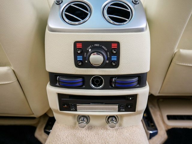 Rolls-Royce Ghost Ghost V12 Black #22