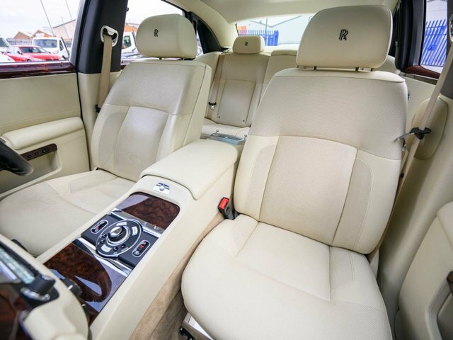 Rolls-Royce Ghost Ghost V12 Black #27
