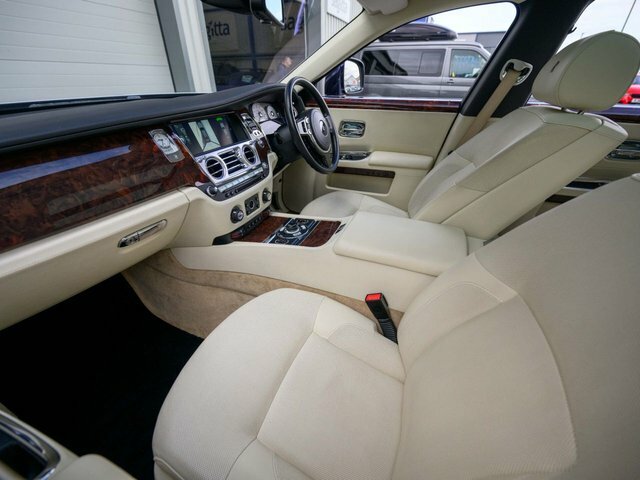 Rolls-Royce Ghost Ghost V12 Black #16