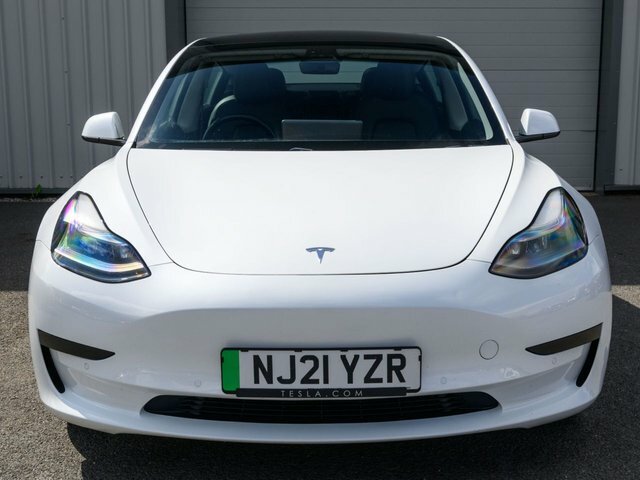 Tesla Model 3 2021 Standard Range Plus Saloon NJ21YZR White #4