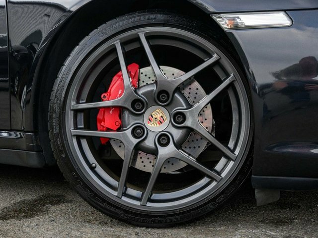 Porsche 911 S 2dr Black #8