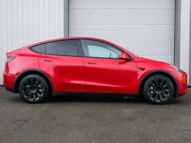Tesla Model Y 2022 Dual Motor Long Range Suv Red #5