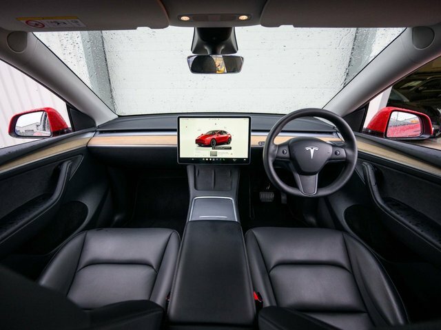 Tesla Model Y 2022 Dual Motor Long Range Suv Red #3