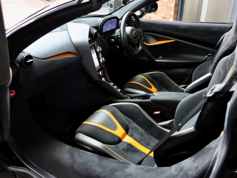 McLaren 720S Performance #13