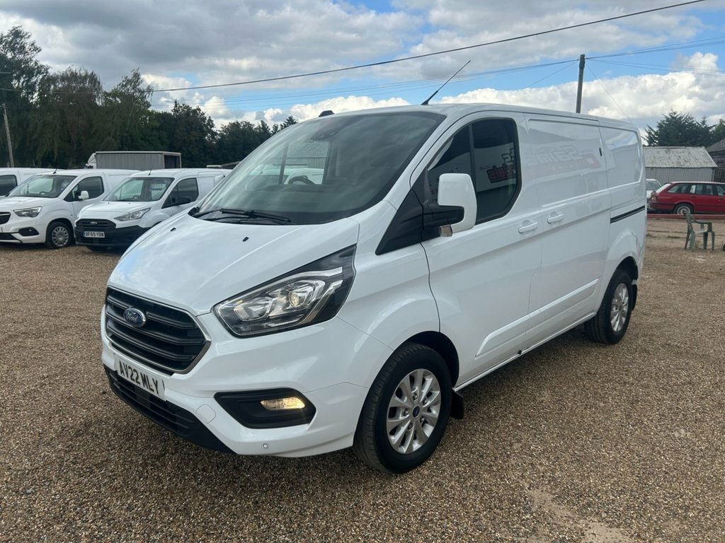 Ford Transit Custom 2L Limited AV22MLY White