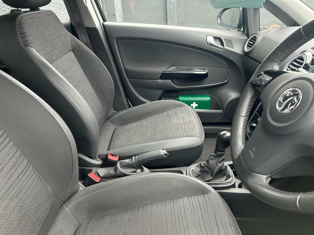 Vauxhall Corsa 1.3 Cdti Ecoflex Excite Euro 5 Ac White #2