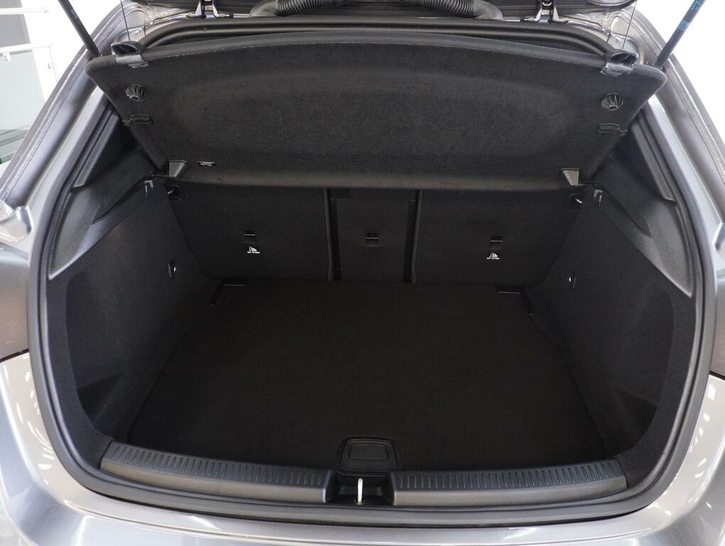 Mercedes-Benz A Class 2.0 A35 Amg Edition Premium Plus Hatchback P WF22NSV Grey #6