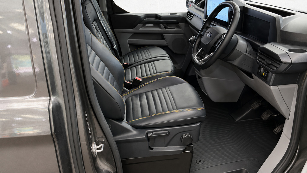 Ford Transit Custom 2.0 320 Ecoblue Trail Panel Van Grey