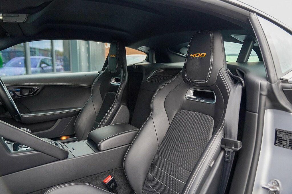 Jaguar F-Type -Type R Blue #17