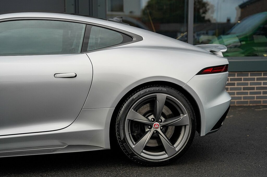 Jaguar F-Type -Type R Blue #37