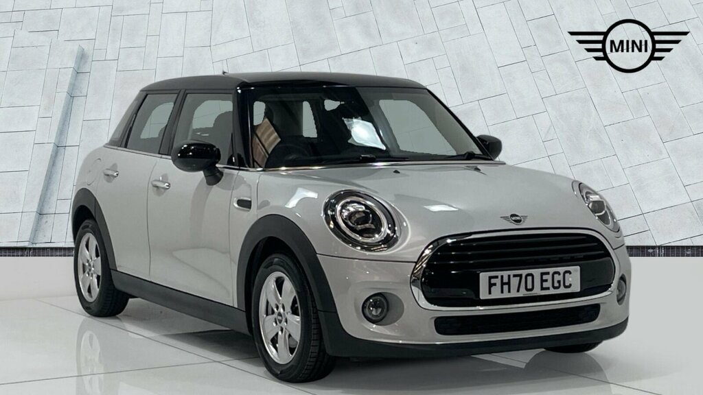 Mini Hatch 5-Door Hatch Cooper Classic FH70EGC White #2