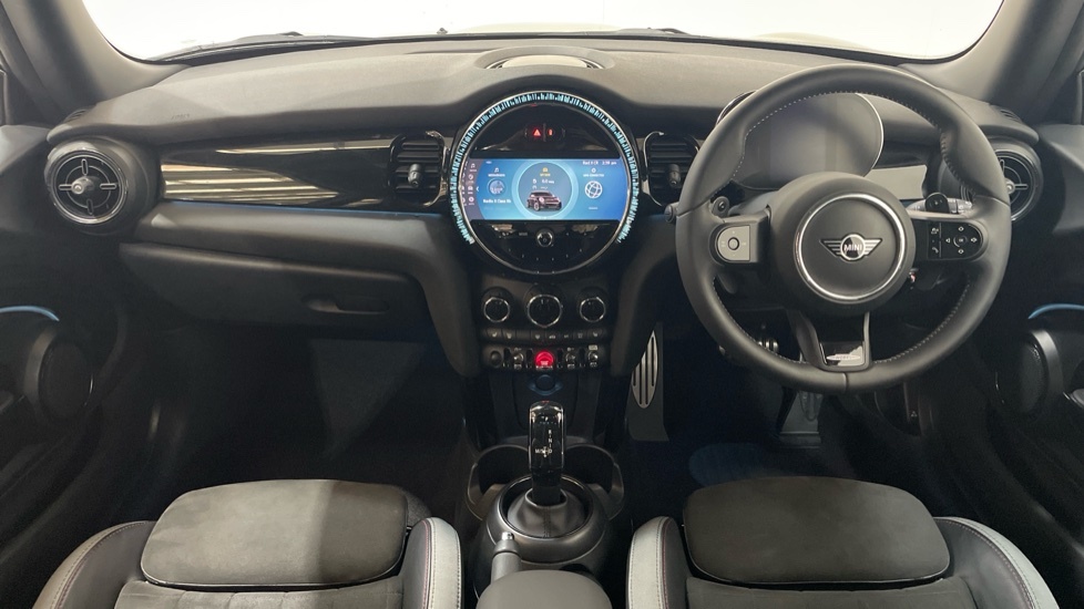 Mini Hatch 3-Door Hatch Cooper S Sport YJ72ATH Black #4