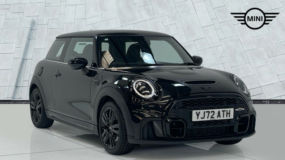 Mini Hatch 3-Door Hatch Cooper S Sport YJ72ATH Black