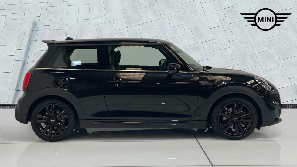 Mini Hatch 3-Door Hatch Cooper S Sport YJ72ATH Black #3
