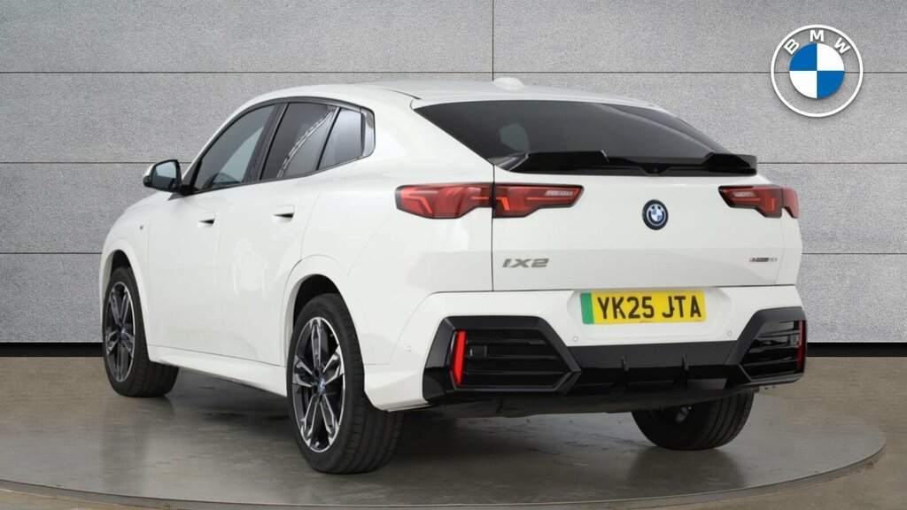 BMW iX2 Ix2 Edrive20 M Sport White #4