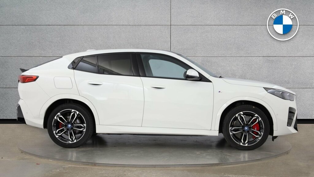 BMW iX2 Ix2 Edrive20 M Sport White #5