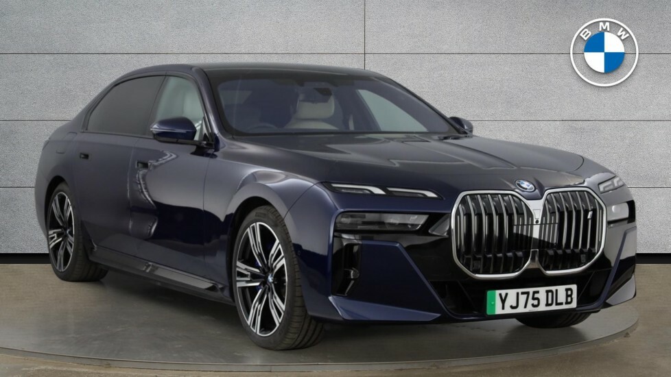 BMW i7 I7 Edrive50 M Sport Blue #2