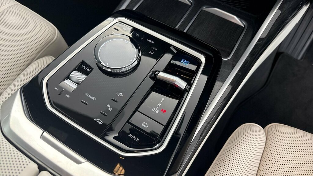 BMW i7 I7 Edrive50 M Sport Black #20