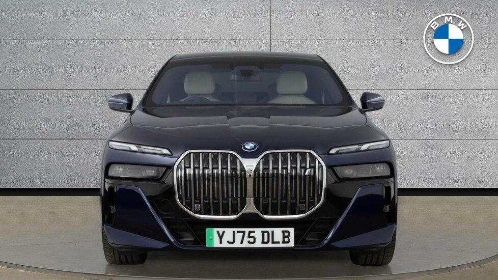 BMW i7 I7 Edrive50 M Sport Black #32