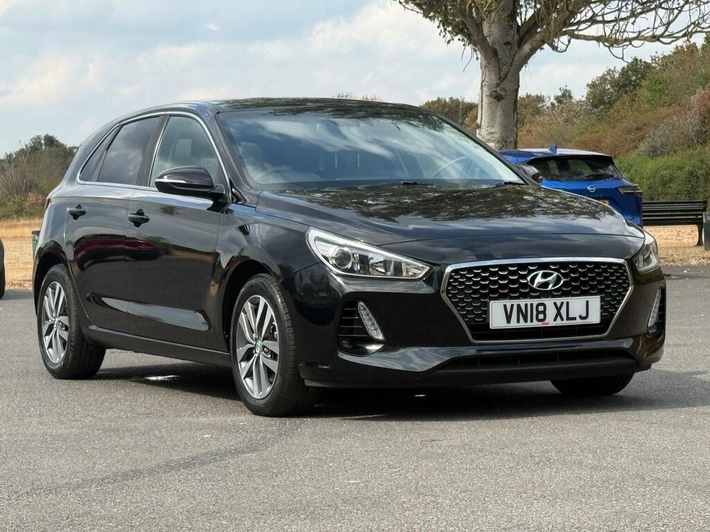 Hyundai I30 1.0 T-gdi Blue Drive Se Nav Euro 6 Ss Black