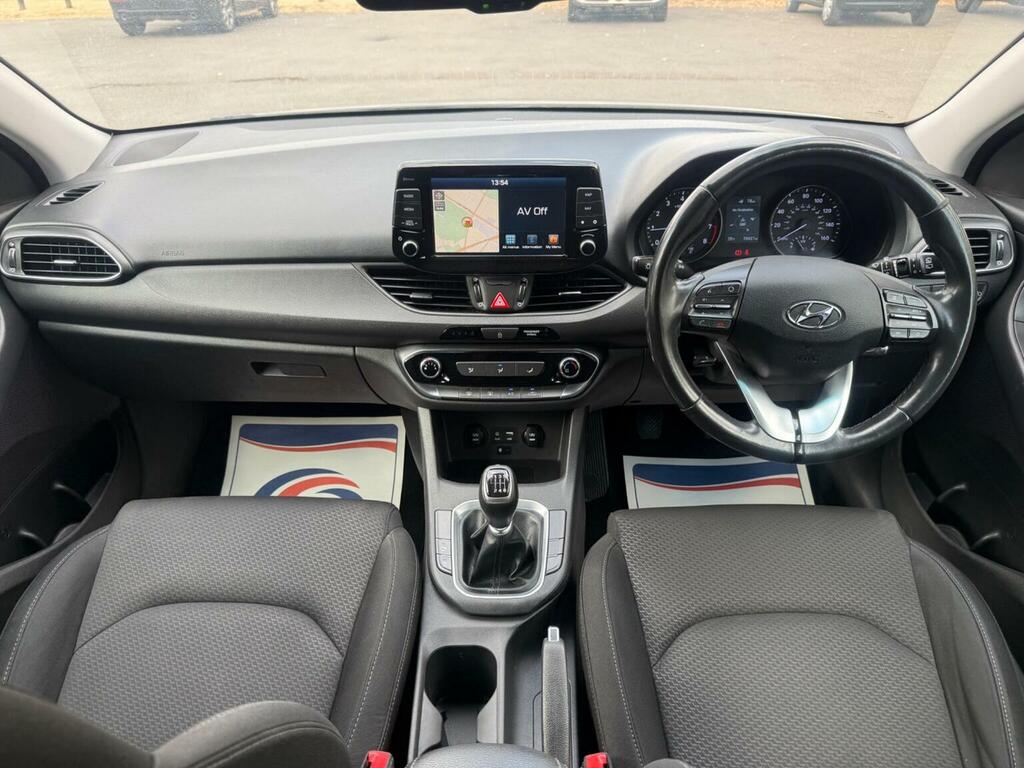 Hyundai I30 1.0 T-gdi Blue Drive Se Nav Euro 6 Ss VN18XLJ Black #2