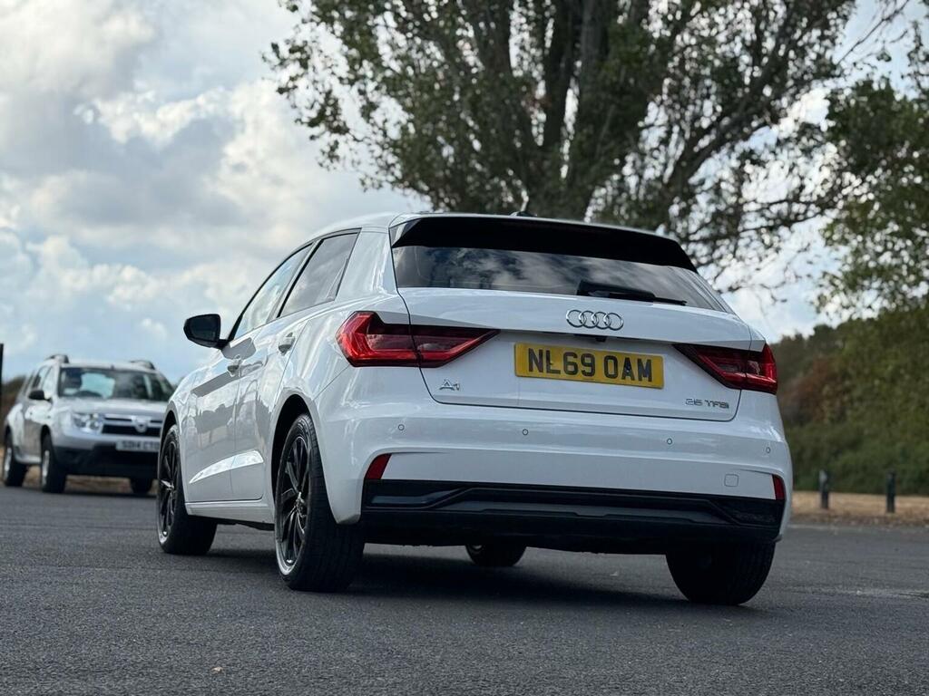 Audi A1 1.0 Tfsi 25 Sport Sportback Euro 6 Ss White #4