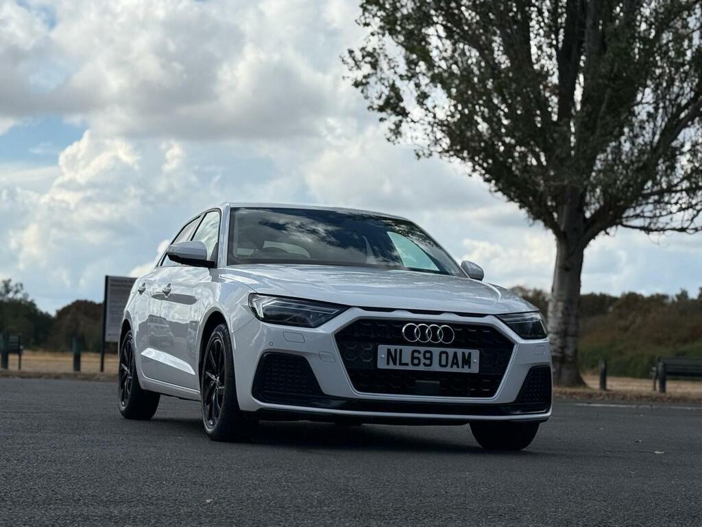 Audi A1 1.0 Tfsi 25 Sport Sportback Euro 6 Ss White