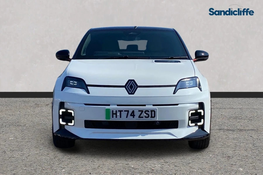 Renault 5 E-Tech 5 110Kw Iconic Five Comfort Range 52Kwh H HT74ZSD Black #2