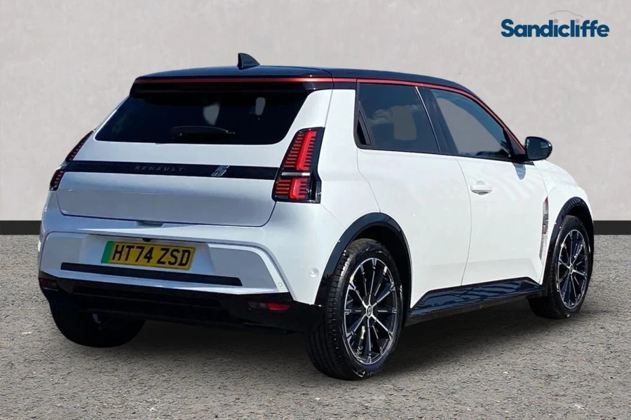 Renault 5 E-Tech 5 110Kw Iconic Five Comfort Range 52Kwh H HT74ZSD Black #4