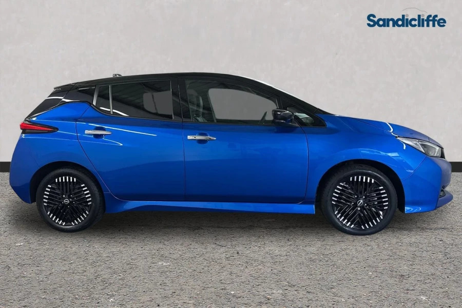 Nissan Leaf Leaf 110Kw Tekna 39Kwh Hatchback Blue #3