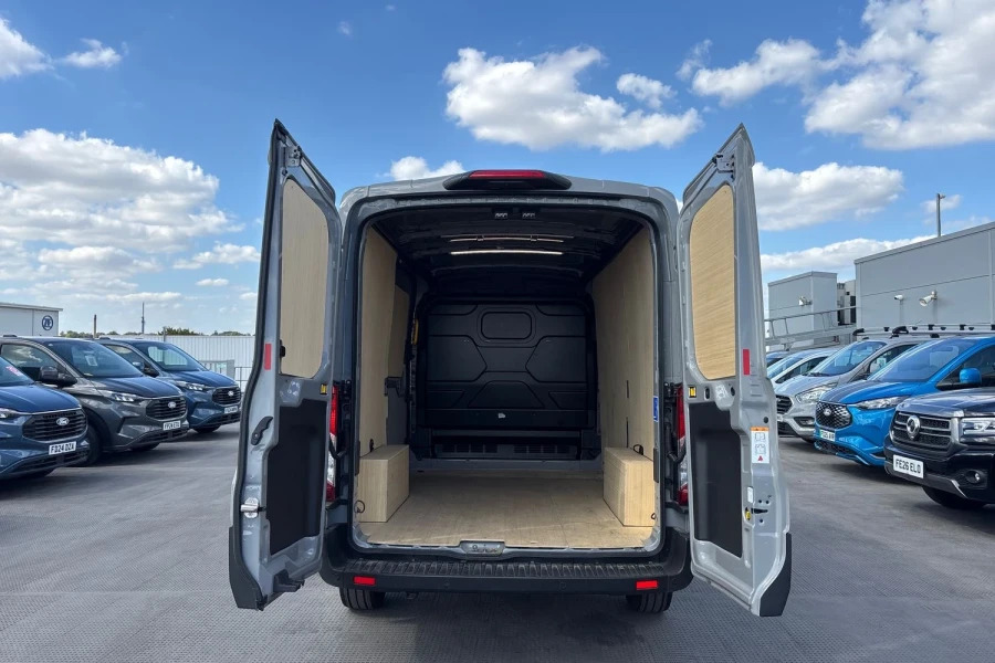 Ford Transit Custom Transit Limited Van 350 L2 2.0L Ecoblue 130Ps Fwd BN26TXL Grey #5