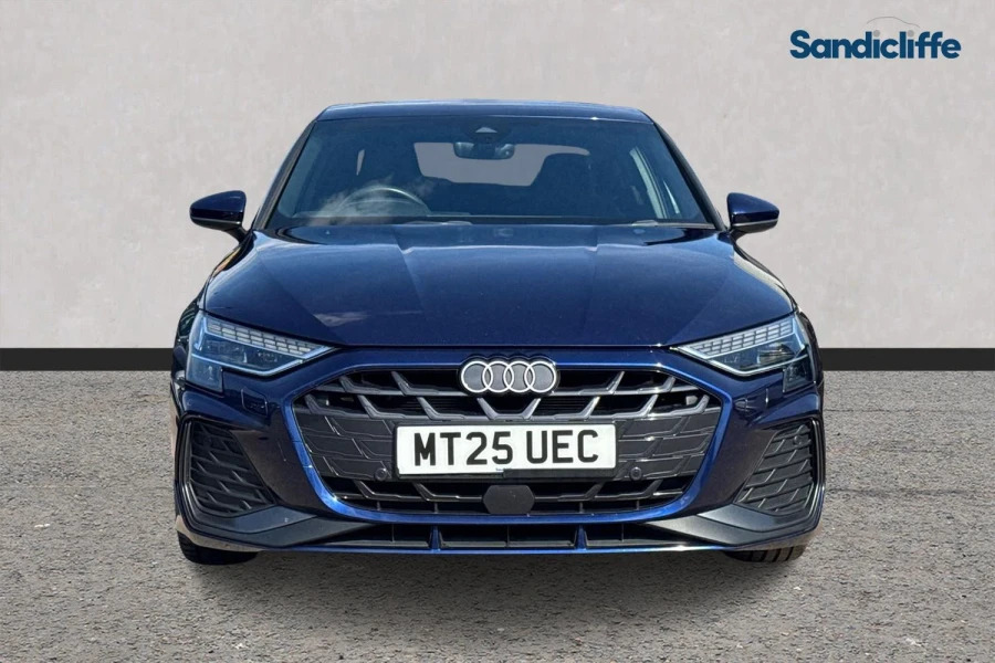 Audi A3 A3 35 Tfsi S Line S Tronic Saloon MT25UEC Blue #2