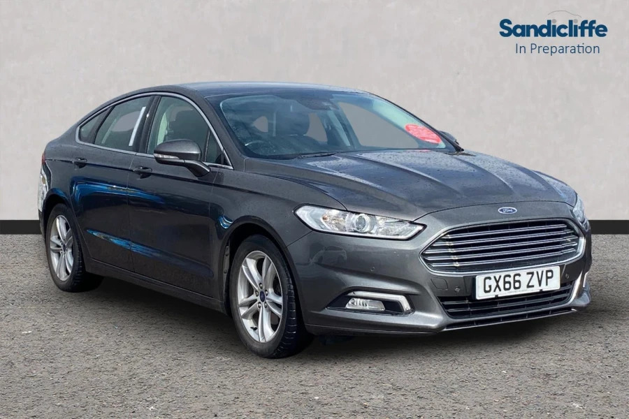 Ford Mondeo Mondeo 1.5 Zetec Edition 6Spd 160Ps Grey