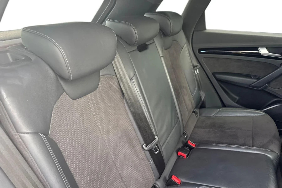 Audi Q5 Tfsi Quattro S Line Black Edition Black #13