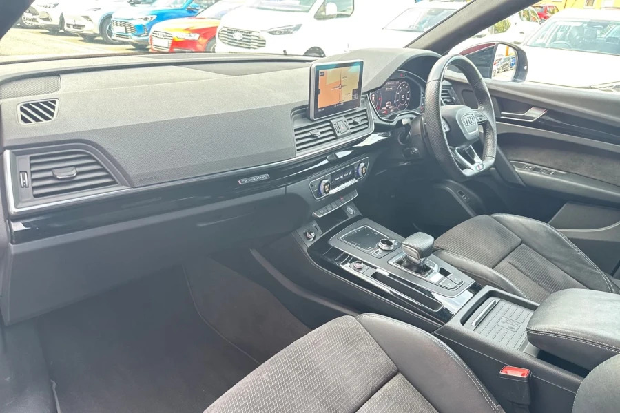 Audi Q5 Tfsi Quattro S Line Black Edition Black #12
